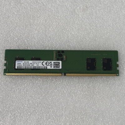 【甲府飯田店】中古  PC5-38400 8GB デスクトップ用 151530 