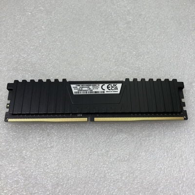 【甲府飯田店】中古  PC4-25600 8GB デスクトップ用 140727 