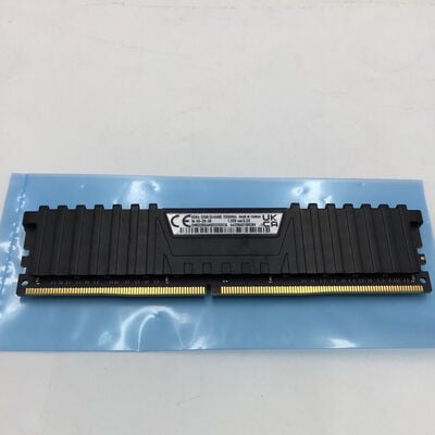 【白山FM松任店】中古  PC4-25600 16GB デスクトップ用(DDR4-3200) 140728 
