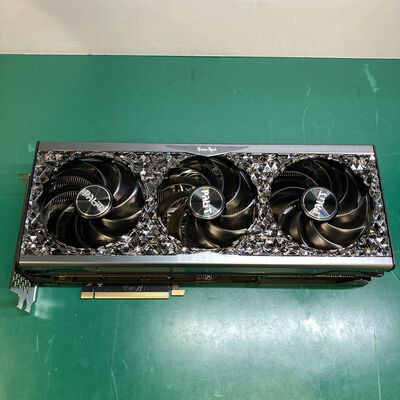 【神戸・三宮店】中古  Palit NED47TS019T2-1020Q(RTX4070TiSuper GR OmniBK 3430005673【8/14価格改定!】 
