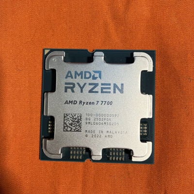 【なんば店】中古  AMD Ryzen 7 7700 (AM5/3.8GHz/40M/C8/T16/65W) 1460024624 
