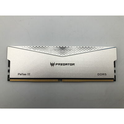 【水戸赤塚店】中古  Acer Predator Pallas Ⅱ　(DDR5 PC5-48000 16GB) 4680003192 