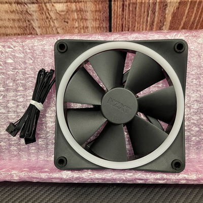 【富士青葉店】中古  NZXT RF-D12SF-B1(F120 RGB DUO BK) 5070002328 