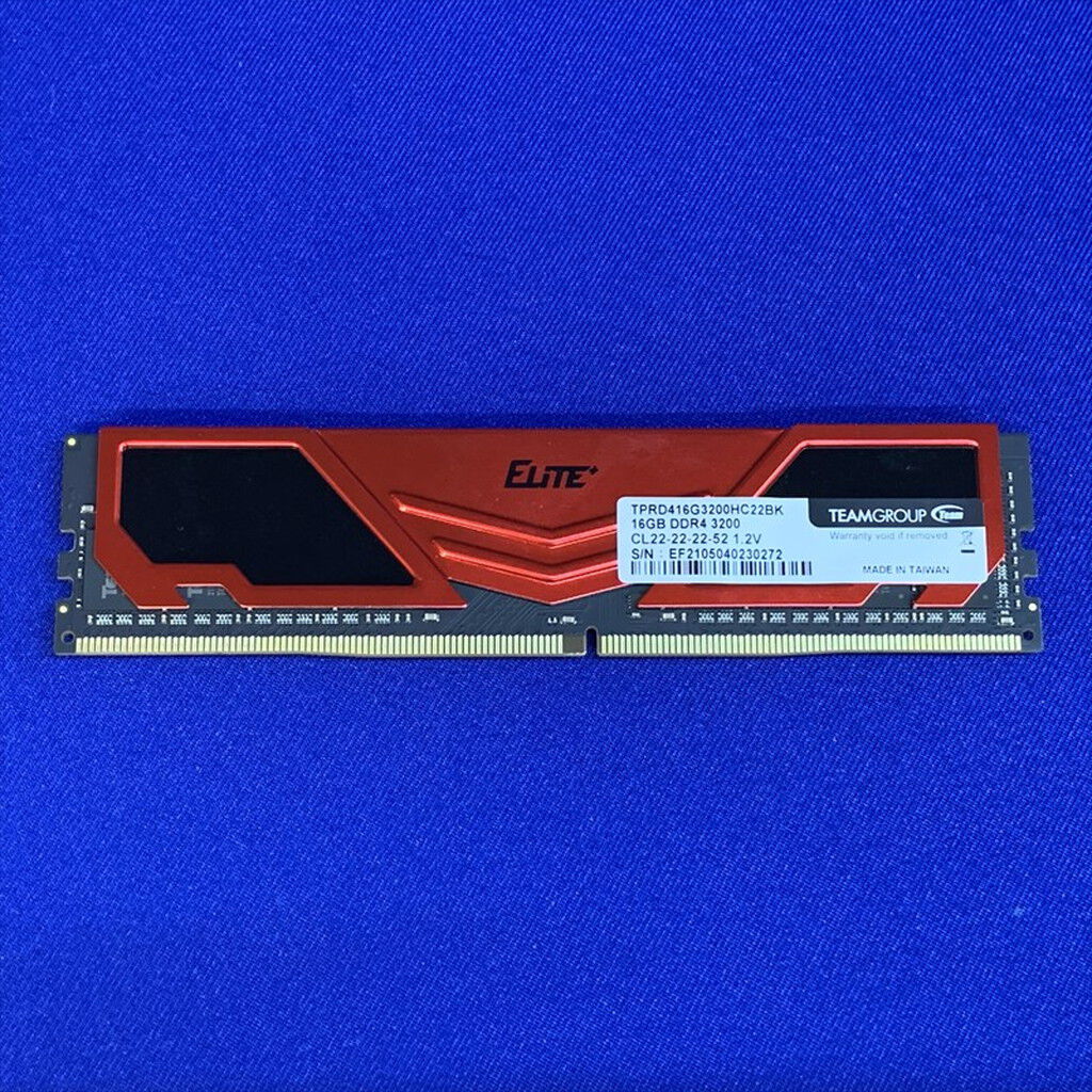 中古 PC4-25600 16GB デスクトップ用(DDR4-3200) 140728 （366976