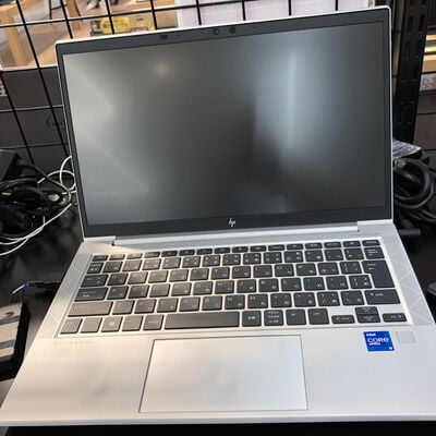 【姫路店】中古  HP EliteBook 830 G8 (Intel Core i5 1145G7 2.6GHz/16GB/SSD256GB/-/オンボード/13.3/1920x1080/Wi-Fi/WEBCAM/W11H64) 173615 