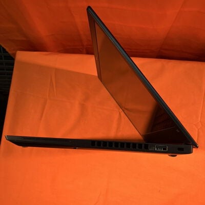 【なんば店】中古  LENOVO ThinkPad X13 (AMD Ryzen 5 Pro 4650U 2.10GHz/32GB/SSD256GB/-/オンボード/13.3/1920x1080/Wi-Fi/WEBCAM/W11H) 185541 