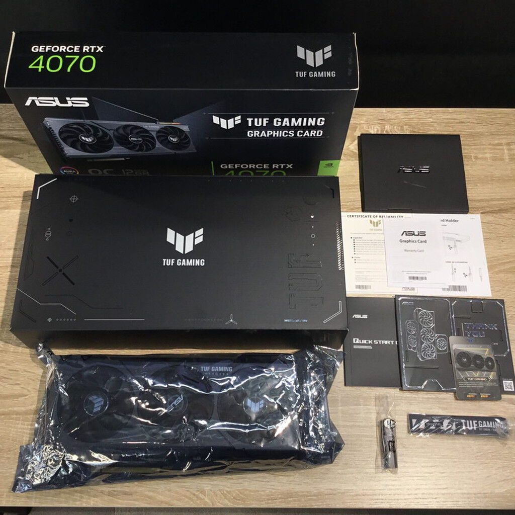 中古 ASUS TUF-RTX4070-O12G-GAMING (RTX4070 12GB) 157130 （368257
