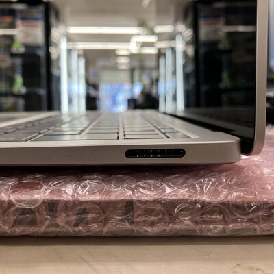 【宮崎恒久店】中古  Surface Laptop 7th Edition(Snapdragon X Elite/16GB/SSD 512GB/Wi-Fi 7/2304x1536/Windows11 Home 64bit) 3280020665 