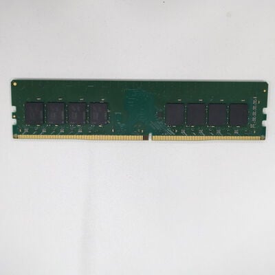 【通販センター】中古  PC4-21300 16GB デスクトップ用(DDR4-2666) 135638 