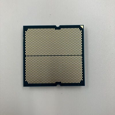 【なんば店】中古  AMD Ryzen 7 9800X3D (AM5/4.7/104M/C8/T16/120W) 1460025260 