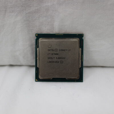 【通販センター】中古  INTEL Core i7 9700K (1151/3.60GHz/12M/C8/T8) 138481 
