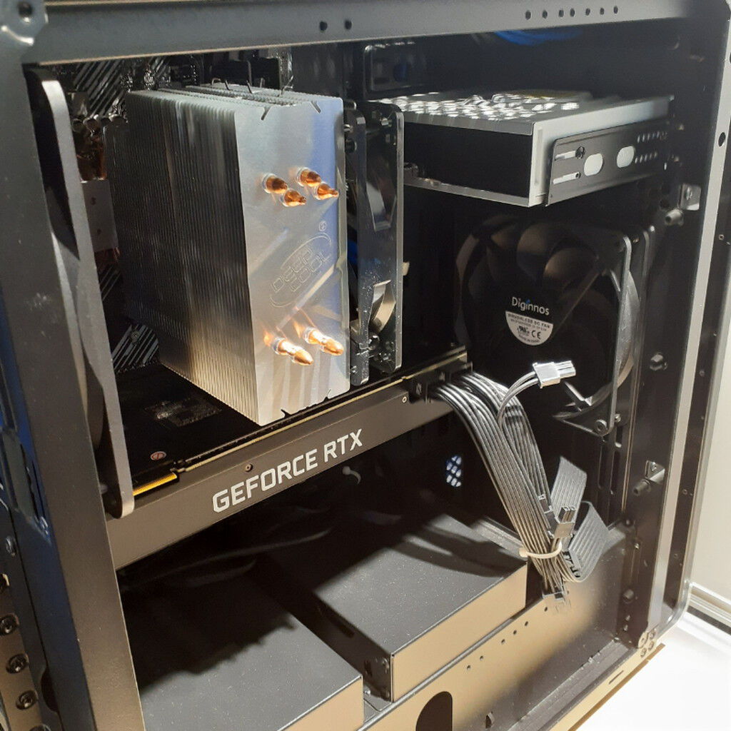 中古 THIRDWAVE GALLERIA SK(Intel Core i7 10700/32GB/SSD1TB