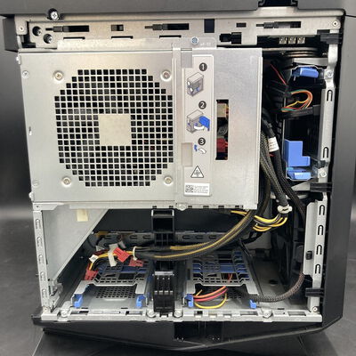 【熊本浜線店】中古  Alienware Aurora R7(i7 8700/8GB/SSD512GB/GTX1060/Mt/W11H) 5370000857 