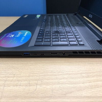 【甲府飯田店】中古  GIGABYTE AERO 17 SA(i7-9750H/16GB/SSD512GB/GTX1660Ti/W11H) 4720002424 