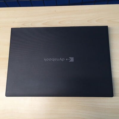 【博多店】中古  dynabook S73/HU 3310005971 