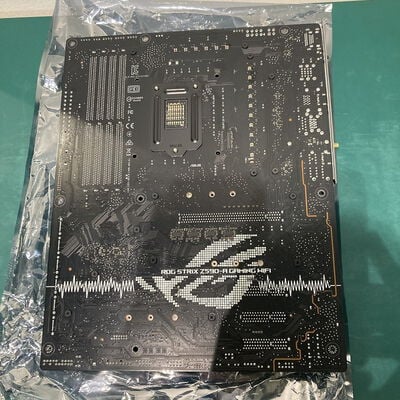 【浦添城間店(沖縄)】中古  ASUS ROG STRIX Z590-A GAMING WIFI（Z590 1200 ATX DDR4） 3480040299 