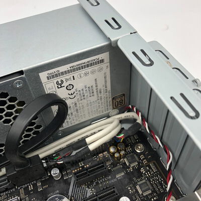 【大分店】中古  THIRDWAVE Slim Knight (Intel Celeron G4900 3.10GHz/8GB/SSD500GB/なし/オンボード/W11H64 MAR) 1000804035 185071 