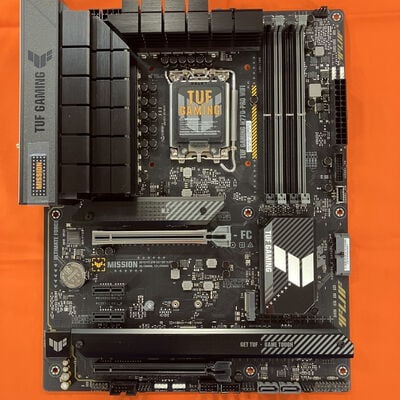 【なんば店】中古  ASUS TUF GAMING H770-PRO WIFI(H770 1700 ATX DDR5) 3280020377 
