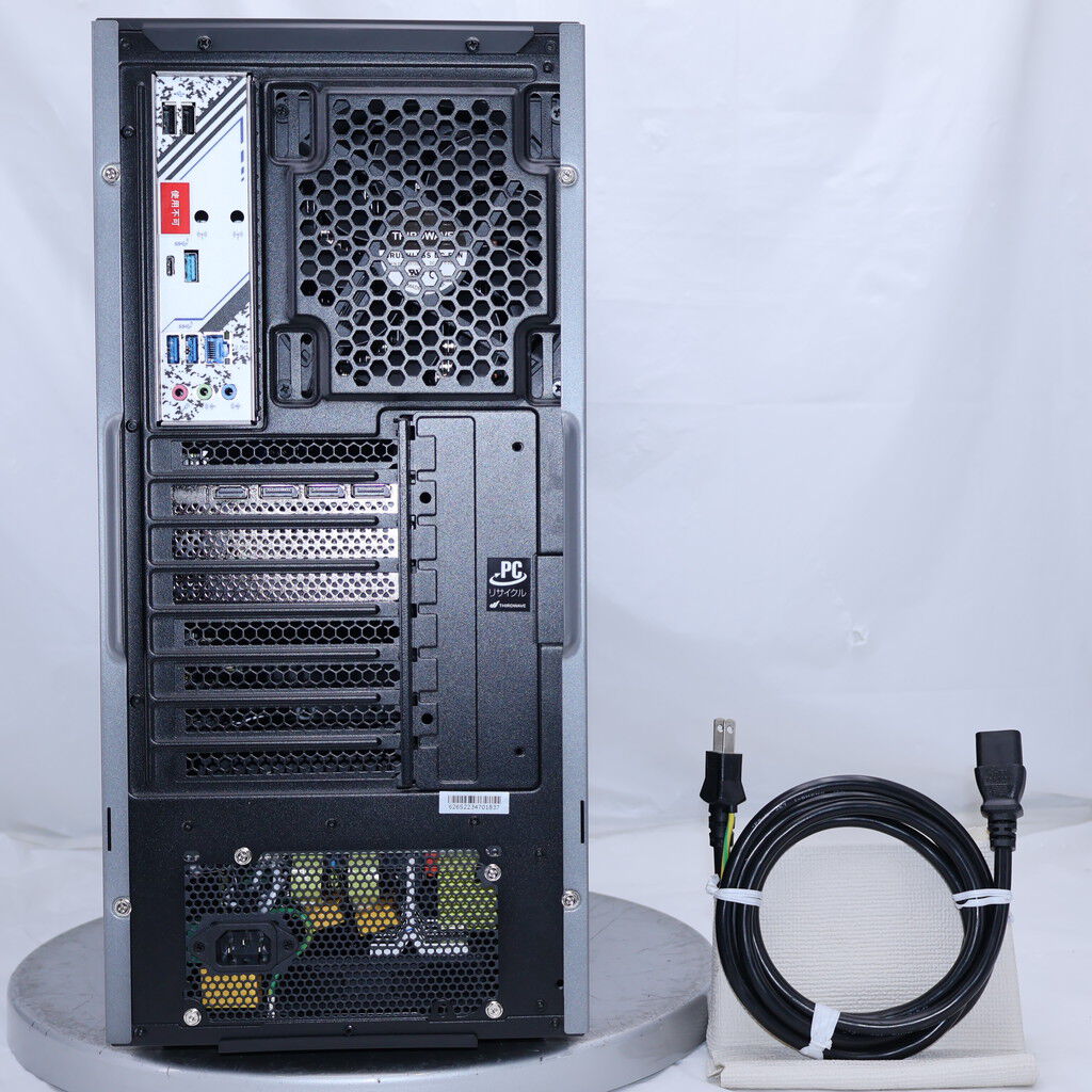 中古 THIRDWAVE GALLERIA SK(Intel Core i7 14700F/32GB DDR4 (PC4