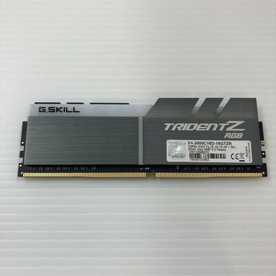 【秋葉原本店】中古  PC4-24000 8GB デスクトップ用(DDR4-3000) 128475 