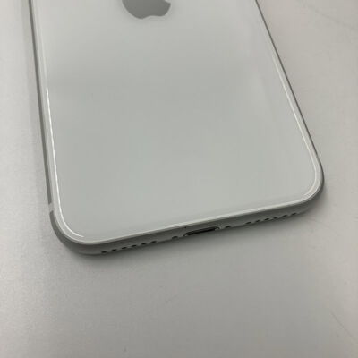 【なんば店】中古  【au】Apple iPhoneSE 4.7インチ (第2世代/2020) 64GB (ホワイト) MHGQ3J/A 新パッケージ版 146172 