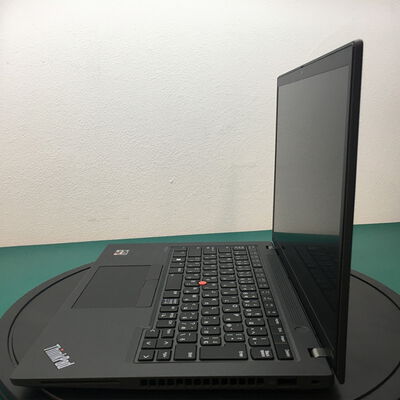 【佐賀南部バイパス店】中古  Lenovo　ThinkPad(Ryzen 5 PRO 6650U/16GB/SSD256GB/ドライブなし/W11P) 5250001075 