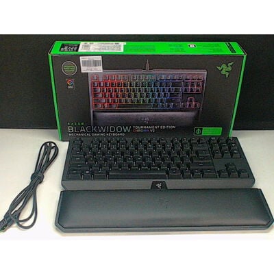 【前橋ｲﾝﾀｰｱｶﾏﾙ店】中古  Blackwidow Chroma V2 Tournament Edition 4540001216 