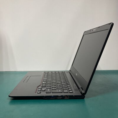 【富山本郷店】中古  FUJITSU LIFEBOOK U7410 (INTEL Core i5 10310U 1.7GHz/16GB/SSD256GB/-/オンボード/14/1366x768/Wi-Fi/WEBCAM/W11H64/Microsoft Office Home and Business 2024付) 180536 