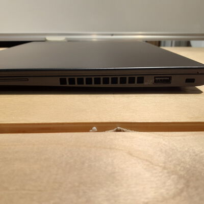 【鹿児島店】中古  LENOVO ThinkPad X13 (AMD Ryzen 5 Pro 4650U 2.10GHz/32GB/SSD256GB/-/オンボード/13.3/1920x1080/Wi-Fi/WEBCAM/W11P/Microsoft Office Home and Business 2024) 184183 