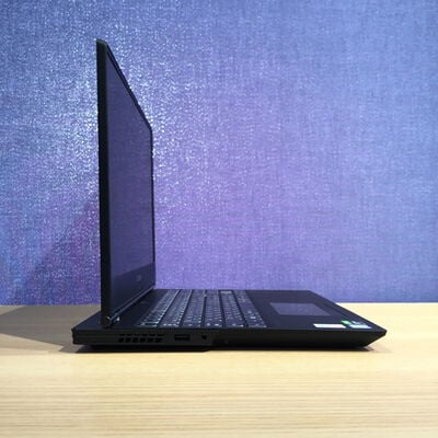 【松山環状枝松店】中古  LENOVO Legion Y540-15IRH-PG0(i7-9750H/16GB/SSD256GB/HDD1TB/無し/GTX1650 4GB/15.6/1920x1080/W10H) 4560001192 