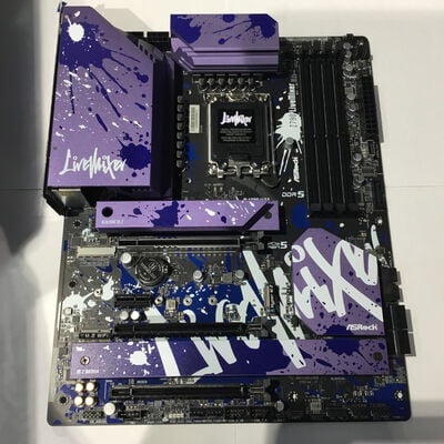 【松山環状枝松店】中古  ASRock Z790 LiveMixer (Z790 1700 ATX DDR5) 175344 