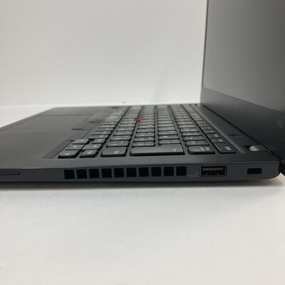 【神戸・三宮店】中古  LENOVO ThinkPad X13 (AMD Ryzen 5 Pro 4650U 2.10GHz/32GB/SSD256GB/-/オンボード/13.3/1920x1080/Wi-Fi/WEBCAM/W11H) 185610 