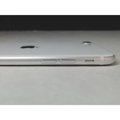 【前橋ｲﾝﾀｰｱｶﾏﾙ店】中古  【au】Apple iPhoneSE 4.7インチ (第2世代/2020) 64GB (ホワイト) MHGQ3J/A 新パッケージ版 146172 