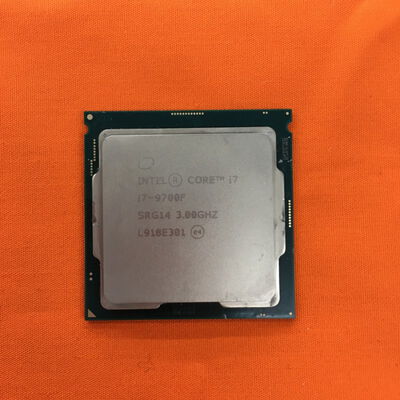 【なんば店】中古  Intel Core i7 9700F (1151/3.00GHz/12M/C8/T8) 140317 
