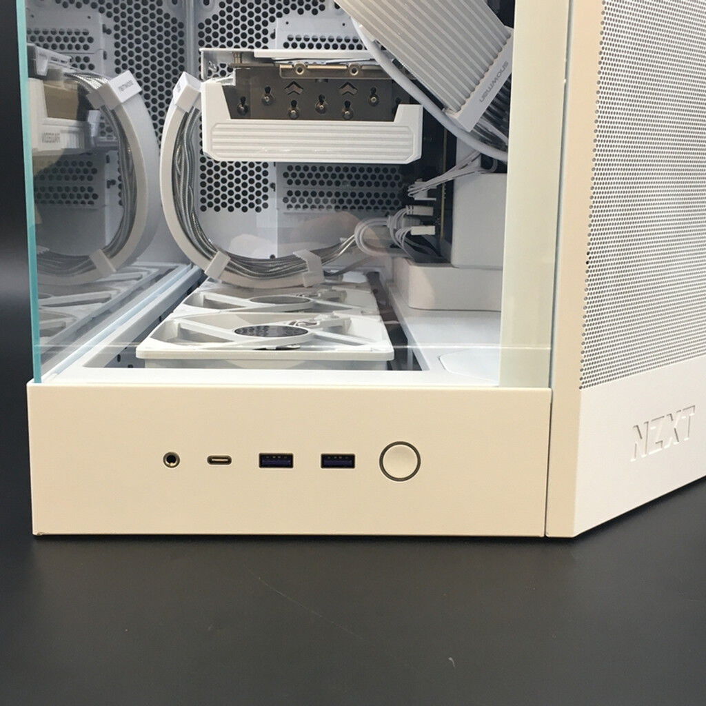 中古 自作 オリジナルPC(Ryzen7 9800X3D/32GB/SSD1TB/ドライブなし