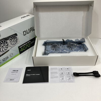 【神戸・三宮店】中古  ASUS DUAL-RTX4070S-O12G-WHITE (RTX4070 SUPER 12GB) 163384 