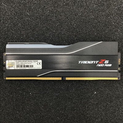 【白山FM松任店】中古  PC5-44800 16GB デスクトップ用(DDR5-5600) 149153 