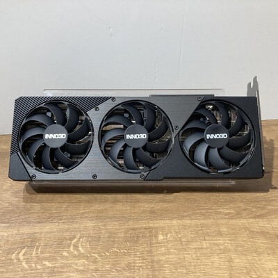 【富山本郷店】中古  INNO3D N507T3-16D7-176068N (RTX5070Ti 16GB) 4760001760 