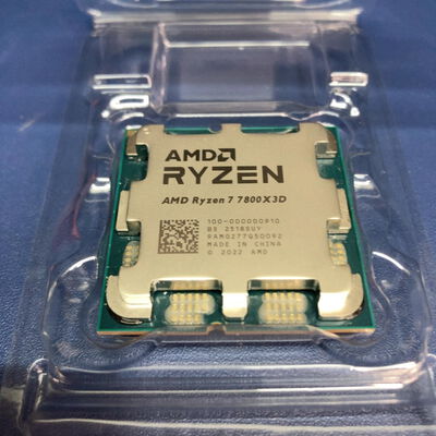 【前橋ｲﾝﾀｰｱｶﾏﾙ店】中古  AMD Ryzen 7 7800X3D (AM5/4.2/104M/C8/T16/120W) 157139 