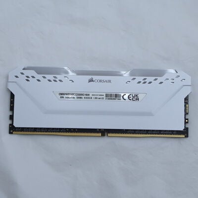 【通販センター】中古  PC4-25600 8GB デスクトップ用(DDR4-3200) 140727 