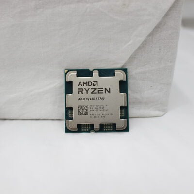 【通販センター】中古  AMD Ryzen 7 7700 (AM5/3.8GHz/40M/C8/T16/65W) 154483 