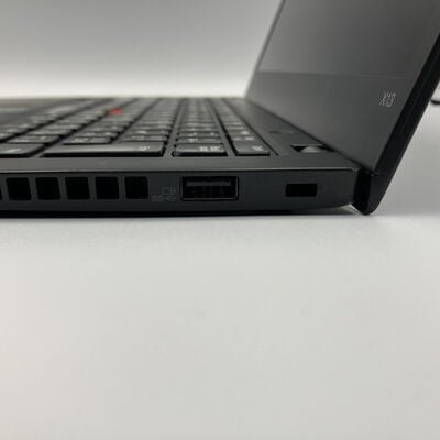 【町田店】中古  Lenovo Thinkpad X13 Gen1 3330003589 