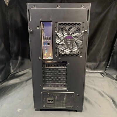 【横浜駅前店】中古  ASUS ROG GM700TZ (AMD Ryzen 7 9800X3D /64GB/SSD1TB/RTX5070Ti/W11H/有線LAN◯無線LAN◯) 3400009782 