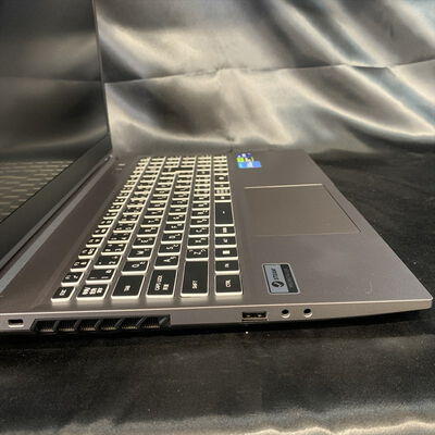 【横浜駅前店】中古  THIRDWAVE GALLERIA RL7C-R45-5N (Intel Core i7-13620H/16GB/RTX4050/W11H/有線LAN◯無線LAN◯) 3400009307 