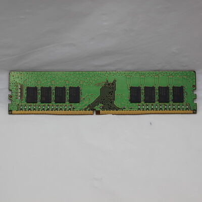 【通販センター】中古  PC4-21300 16GB デスクトップ用(DDR4-2666) 135638 