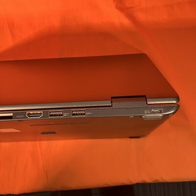 【なんば店】中古  NEC VKT10 (INTEL Core i5 10210Y 1.0GHz/8GB/SSD256GB/-/オンボード/12.5/1920x1080/Wi-Fi/WEBCAM/W11H64) 179608 