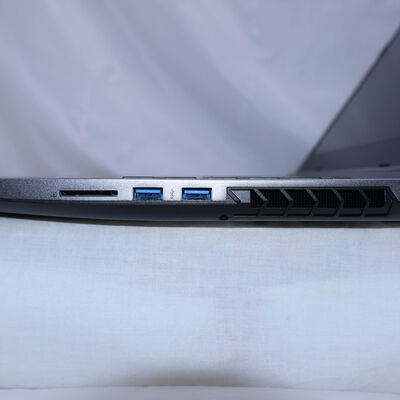 【通販センター】中古  THIRDWAVE GALLERIA XL7C-R36(Intel Core i7 10875H/16GB DDR4 (PC4)/SSD512GB/なし/NVIDIA GeForce RTX 3060 6GB Laptop GPU/16/1920x1080/Wi-Fi/W11H64 MAR) 204814 