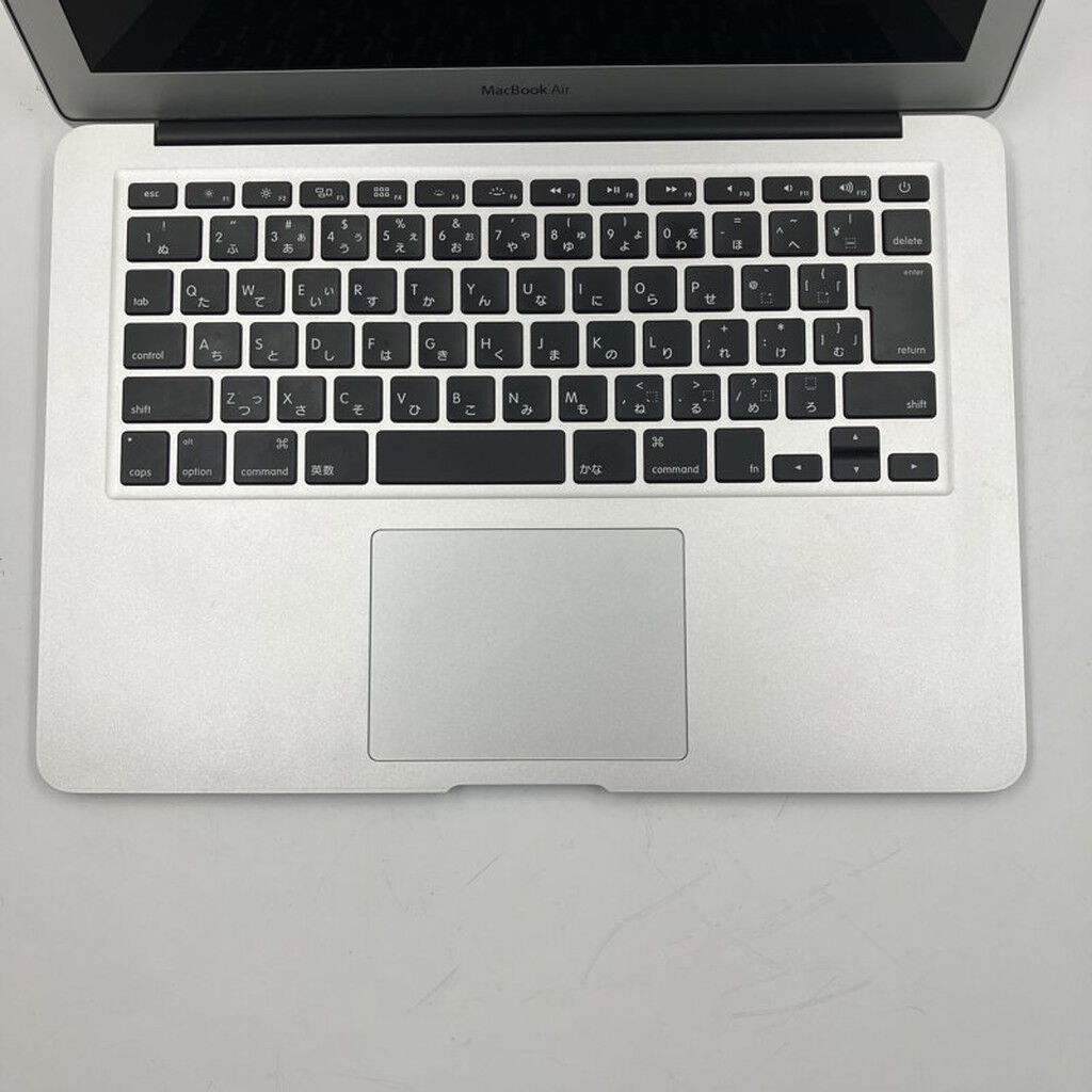 中古 Apple MacBook Air (13.3 i5/1.3G 256GB) MD761J/A 122502