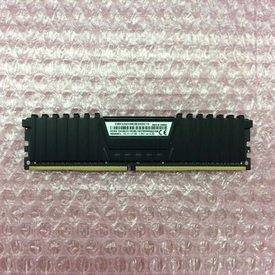 【なんば店】中古  PC4-24000 16GB デスクトップ用 135636 