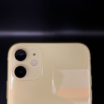 【大須店】中古  【SIMロック解除済み】【SoftBank】 Apple iPhone11 64GB (イエロー) MWLW2J/A 155409 